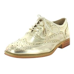 Wanted Gold Metallic Lace Up Oxford Shoes
